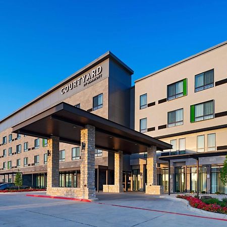 Courtyard Dallas Grand Prairie Bagian luar foto