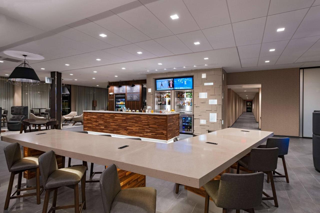 Courtyard Dallas Grand Prairie Bagian luar foto